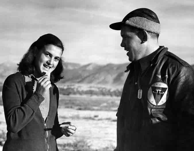 Η Απελευθέρωση της Αθήνας από τις Γερμανικές Δυνάμεις Κατοχής