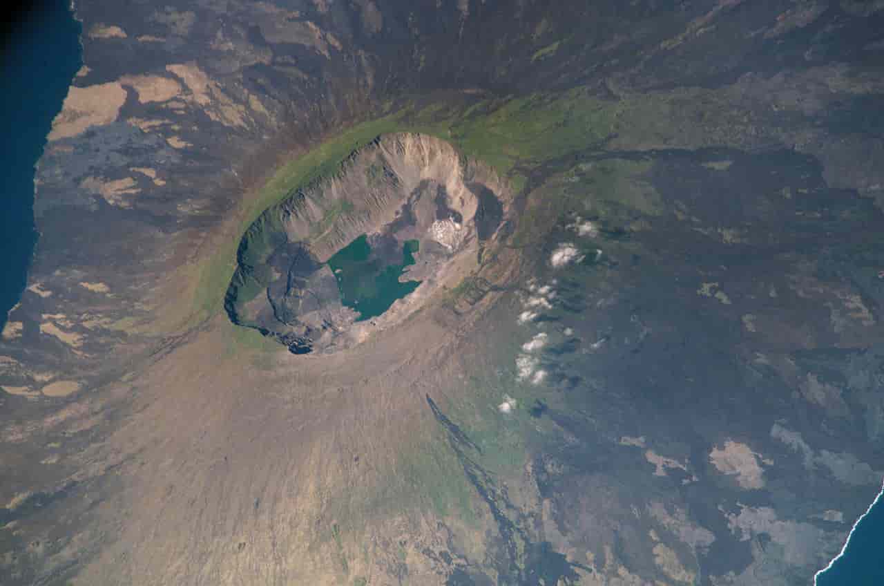 «Βράζει» το Ηφαίστειο Κολούμπο στις Κυκλάδες