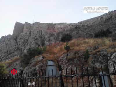 Οι Μυστικές Είσοδοι προς την Υπόγεια Αθήνα (εικόνες)