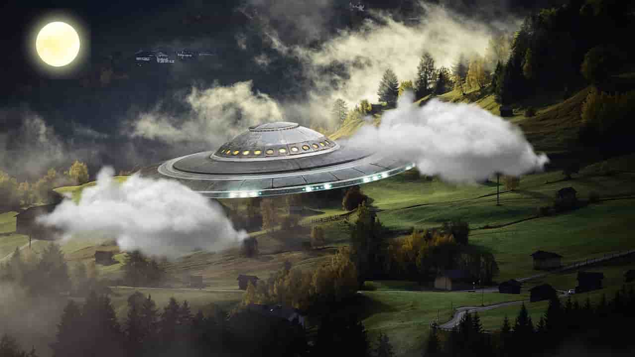 ΕΙΔΕ ο Μ. ΑΛΕΞΑΝΔΡΟΣ αλήθεια UFO στην ΠΟΛΙΟΡΚΙΑ της ΤΥΡΟΥ το 332 π.Χ.;