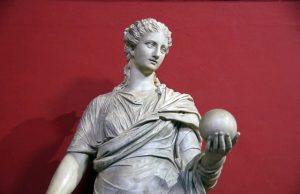 Γυναίκες Μαθηματικοί στην Αρχαία Ελλάδα που «Ξέχασε» η Ιστορία γυναίκα αρχαία άγαλμα