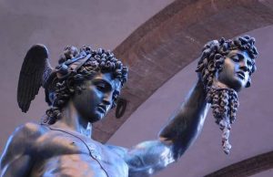 Ο ΠΕΡΣΕΑΣ, η ΜΕΔΟΥΣΑ και η ΘΕΑ ΑΘΗΝΑ