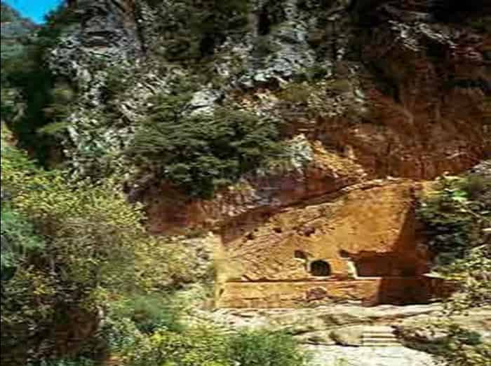 ΔΕΛΦΟΙ. Η ΙΕΡΗ ΓΗ: Ο Απόλλωνας Ζει Ακόμα Εδώ!!! Συγκλονιστικό Φωτογραφικό Υλικό!!!