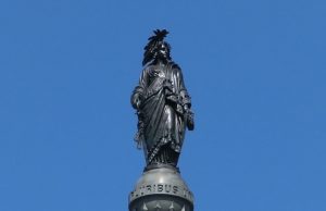 Το Άγαλμα στο Καπιτώλιο που «συνδυάζει» Θεά Αθηνά και Ηρακλή Το Άγαλμα στο Καπιτώλιο που «συνδυάζει» Θεά Αθηνά και Ηρακλή