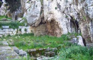 Κλεψύδρα. Η «μυστική» πηγή της Ακρόπολης Κλεψύδρα