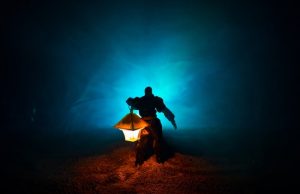 Ο Νυχτοφύλακας που Φρόντιζε να μην Ξημερώσει ο νυχτοφύλακας με φανάρι-λάμπα