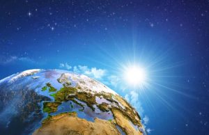 Το Ταξίδι της Ψυχής στην Γη στο Αλφάβητο του Παλαμήδη Ανατολή του ηλίου πάνω από τη γη