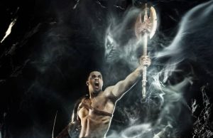 Φορωνίς: Το Αρχαιότερο Έπος για τον Κατακλυσμό του Ωγύγου άντρας πολεμιστής κρατάει διπλό πέλεκυ