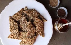 Σπιτικό Γλυκό Τραγανό Παστέλι Σπιτικό Γλυκό Τραγανό Παστέλι