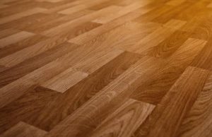 Για να μην τρίζει το παρκέ Παρκέ Σοκολά