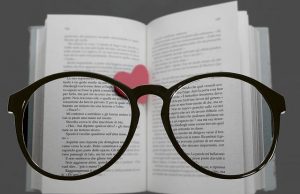 Πρεσβυωπία: 3 Λάθη που την επιδεινώνουν