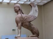 Συμβολισμοί στη Σφίγγα της Ελληνικής Μυθολογίας Μία από τις ελληνικές Σφίγγες