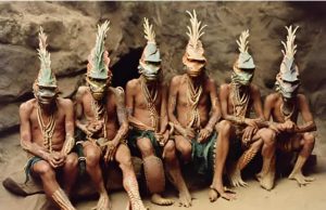 Η ΕΡΠΕΤΟΕΙΔΗΣ ΦΥΛΗ που ΖΕΙ ΚΑΤΩ από την ΙΝΔΙΑ ερπετοειδής φυλή