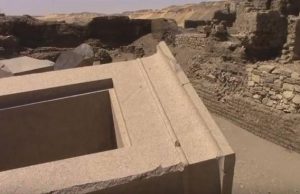 Το μυστήριο του αρχαίου «κουτιού» και της άγνωστης μάλλον υψηλής τεχνολογίας του Το μυστήριο του αρχαίου «κουτιού» και της άγνωστης μάλλον υψηλής τεχνολογίας του