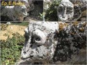 Το ερπετοειδές κεφάλι στην Κρήτη, κοντά σε εκκλησάκι