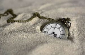 Δρ Μάνος Δανέζης για όσα δεν μας είπανε για το Χρόνο