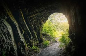 Ποιοι και Γιατί Κατασκεύαζαν Σήραγγες 30.000.000 έτη πριν