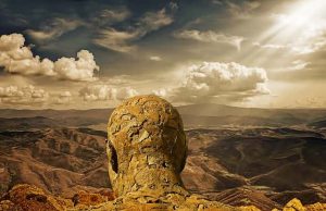 Κι αν Γίγαντες χιλιάδων ετών ξυπνούν και η ελίτ τους εξαφανίζει; Κι αν Γίγαντες χιλιάδων ετών ξυπνούν και η ελίτ τους εξαφανίζει;