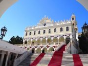 Τι Κρύβεται Κάτω από Την Παναγία της Τήνου… Παναγία της Τήνου