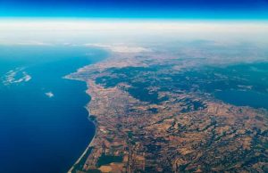 Ο χάρτης Πίρι Ρέις, ίσως, δείχνει διαστημική τεχνολογία αρχαίων Ελλήνων Δορυφορική άποψη του ορίζοντα του πλανήτη Γη