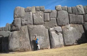 Αρχαία Τείχη του Περού είναι σαν τα Μυκηναϊκά Τείχη περού