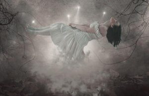 Εξωσωματική Εμπειρία. Το «αστρικό ταξίδι» γυναίκας