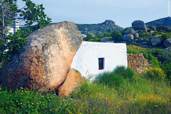 Βωλάκας - Το Χωριό με τα Απομεινάρια της Τιτανομαχίας;