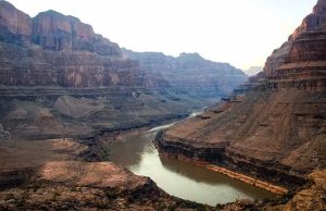 Ινδιάνοι Χόπι. Οι πρόγονοί μας ήρθαν μέσα από τη Γη Ινδιάνοι Χόπι. Οι πρόγονοί μας ήρθαν μέσα από τη Γη