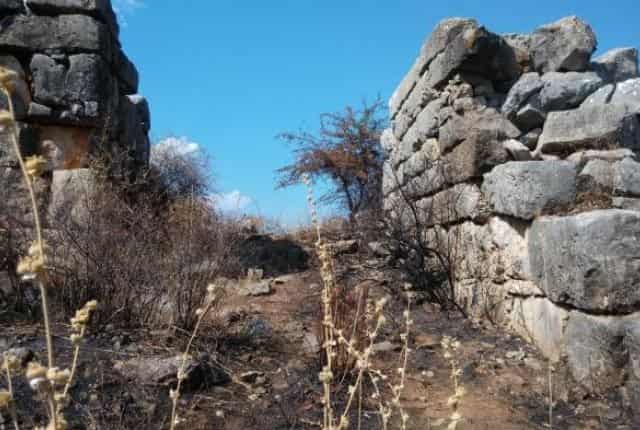 Γλας - Γιγάντια Μυκηναϊκή Πόλη που "Αγνόησε" η Αρχαιολογική Εταιρεία...!