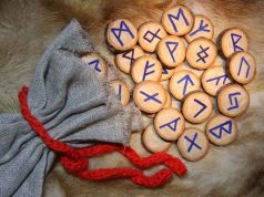 Αυτό το Αλφάβητο έχει ΕΛΛΗΝΙΚΕΣ ΡΙΖΕΣ, όμως ΛΙΓΟΙ ΤΟ ΓΝΩΡΙΖΟΥΝ ρούνοι