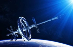 Η Μυστηριώδης Τιμωρία του Ιξίωνα στο Διάστημα περιστρεφόμενος τεχνητός δορυφόρος αναπαριστά την Μυστηριώδη Τιμωρία του Ιξίωνα στο Διάστημα