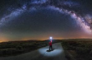 Επιστήμονες του Χάρβαρντ λένε Βρήκαν πως Ταξιδεύουν οι Εξωγήινοι. Μια υπόθεση που «σπάει» τις προκαταλήψεις