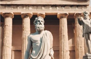 Οι Μύθοι για τα Ιεροσόλυμα ως Γη Ελληνική αρχαίος ναός και αγάλματα