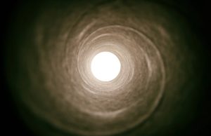 Μεγάλη Παγίδα των Ψυχών και Πλανήτης Φυλακή η μεγάλη παγίδα των ψυχών ως φως στο τούνελ