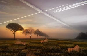 Έλληνας πιλότος αποκαλύπτει: Σας ψεκάζουμε κάθε 4 μέρες (video)