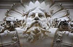 Απροσδόκητη Επαφή με τον Θεό Δία γλυπτό με τον Θεό Δία