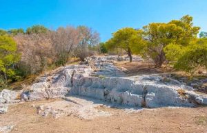 Ο Μυστηριώδης Λόφος της Πνύκας Πνύκα