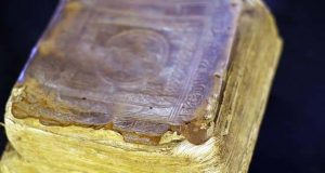 Κυμβάλειον. Το θρυλικό απόκρυφο βιβλίο του Ερμή Τρισμέγιστου που γλίτωσε από την καταστροφή της Βιβλιοθήκης της Αλεξάνδρειας και οι αντιρρήσεις για την προέλευσή του