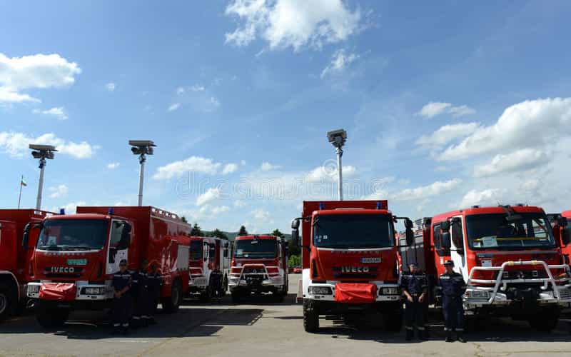 Δείτε Γιατί τα Ατέλειωτα Βουνά της Βουλγαρίας Δεν Καίγονται Όπως της Ελλάδας