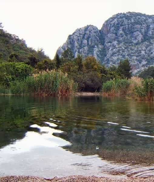 Ο Καιόμενος Βράχος στο όρος Όλυμπος της Αττάλειας