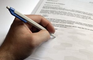 24 περίεργα πράγματα που συμβαίνουν στους αριστερόχειρες