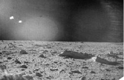 Μοναδικό Ντοκουμέντο από τα Αρχεία της NASA! Δείτε τι Κρύβεται στη Σελήνη!! (Βίντεο & Εικόνες)