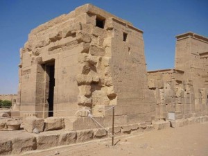 Η «Λάμπα» Ντέντερα της Αιγύπτου: Η Ανακάλυψη που Φανερώνει έναν Ανώτερο Τεχνολογικά Πολιτισμό !!!