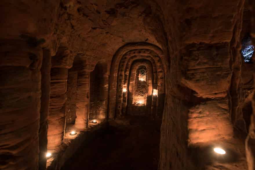 Ανακάλυψαν φωλιά λαγού που οδηγεί σε μυστική σπηλιά 700 ετών χτισμένη από Ιππότες