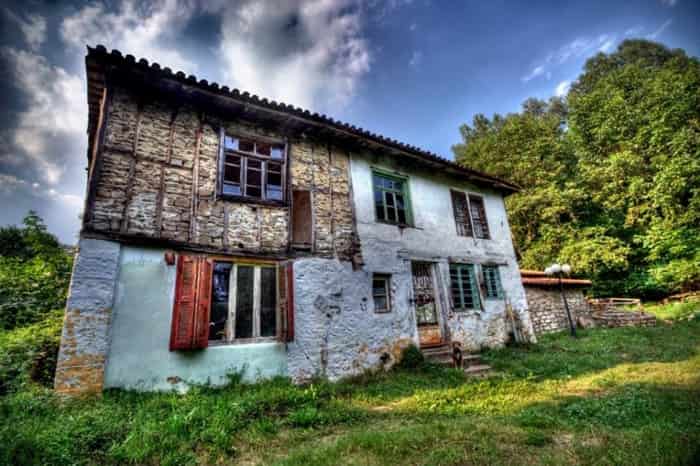 25 ονειρεμένα σπιτάκια στα βουνά της Ελλάδας που ΘΑ ΘΕΣ ΝΑ ΜΕΤΑΚΟΜΙΣΕΙΣ ΤΩΡΑ !!!