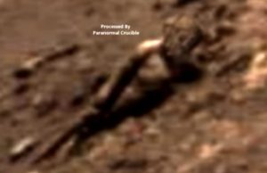 Αντικείμενο στον Άρη μοιάζει με ολοκληρωμένο άγαλμα από την κορυφή ως τα πόδια