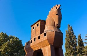 Υπήρξε Δούρειος Ίππος ποτέ; (Πόσο γνωρίζουμε τον ΑΛΗΘΙΝΟ Όμηρο). Δούρειος ίππος - Τροία Τουρκία