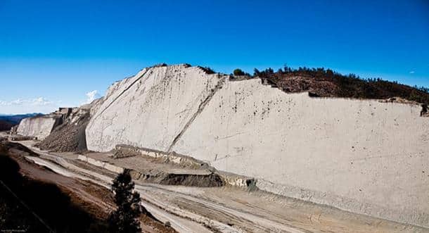 Όταν Κατάλαβαν τι είναι αυτά τα Ίχνη στον βράχο Πάγωσαν για το τι Μπορεί να Συνέβαινε! (εικόνες)
