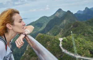 Επιστήμονες: Ο ανθρώπινος εγκέφαλος μπορεί να «δει» το μέλλον