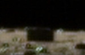 Το μυστηριώδες μαύρο κιβώτιο τεραστίων διαστάσεων που εντοπίστηκε στην επιφάνεια της Σελήνης Το μυστηριώδες μαύρο κιβώτιο τεραστίων διαστάσεων που εντοπίστηκε στην επιφάνεια της Σελήνης